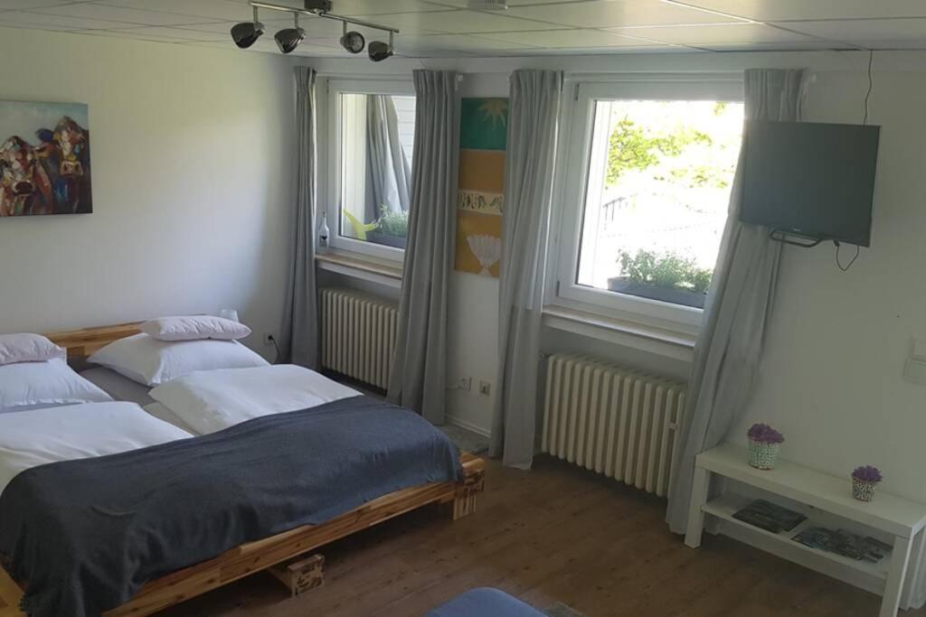 Bergische Oase - Ferienwohnung Oskar Overath Esterno foto